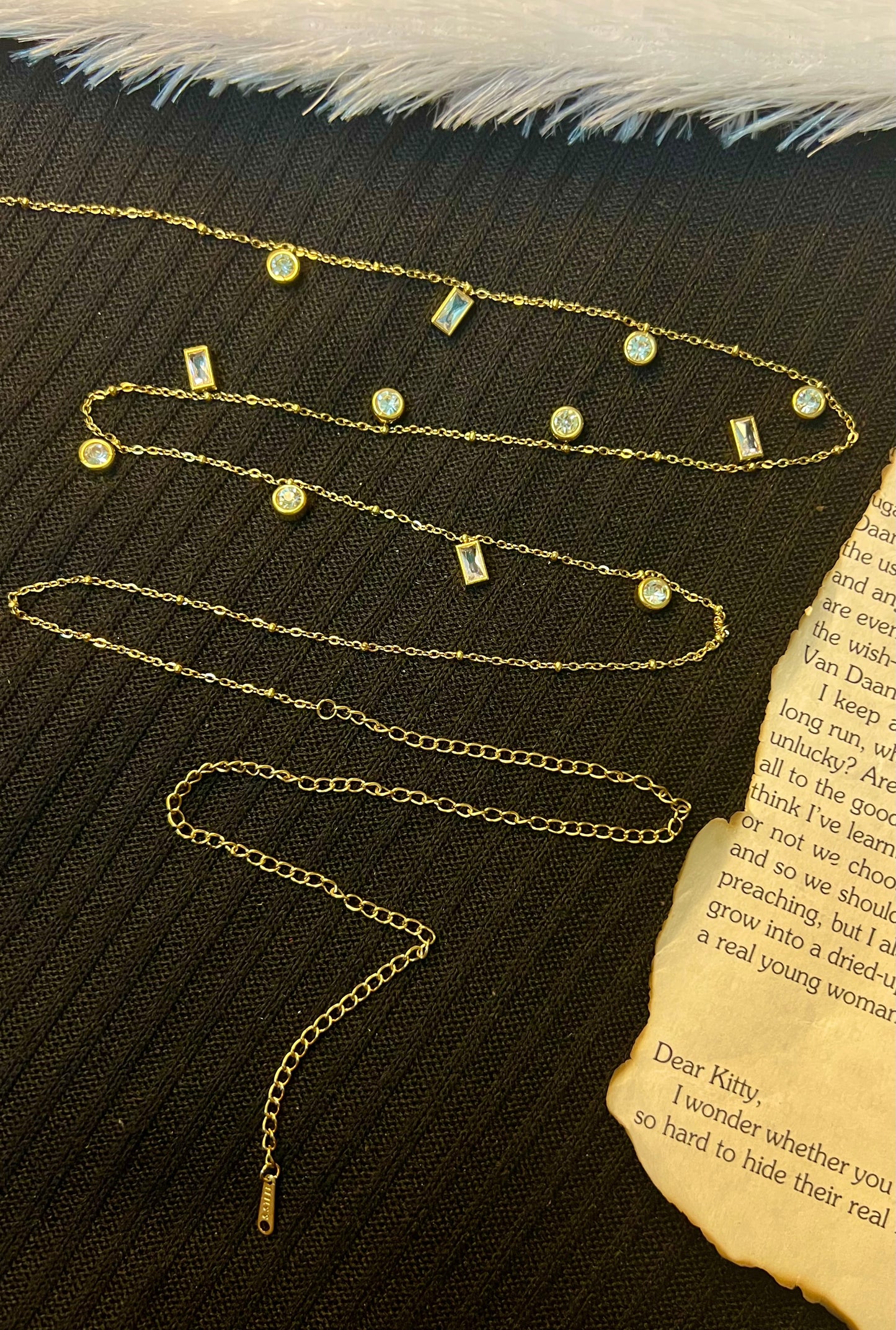 Aura Charm Hip Chain