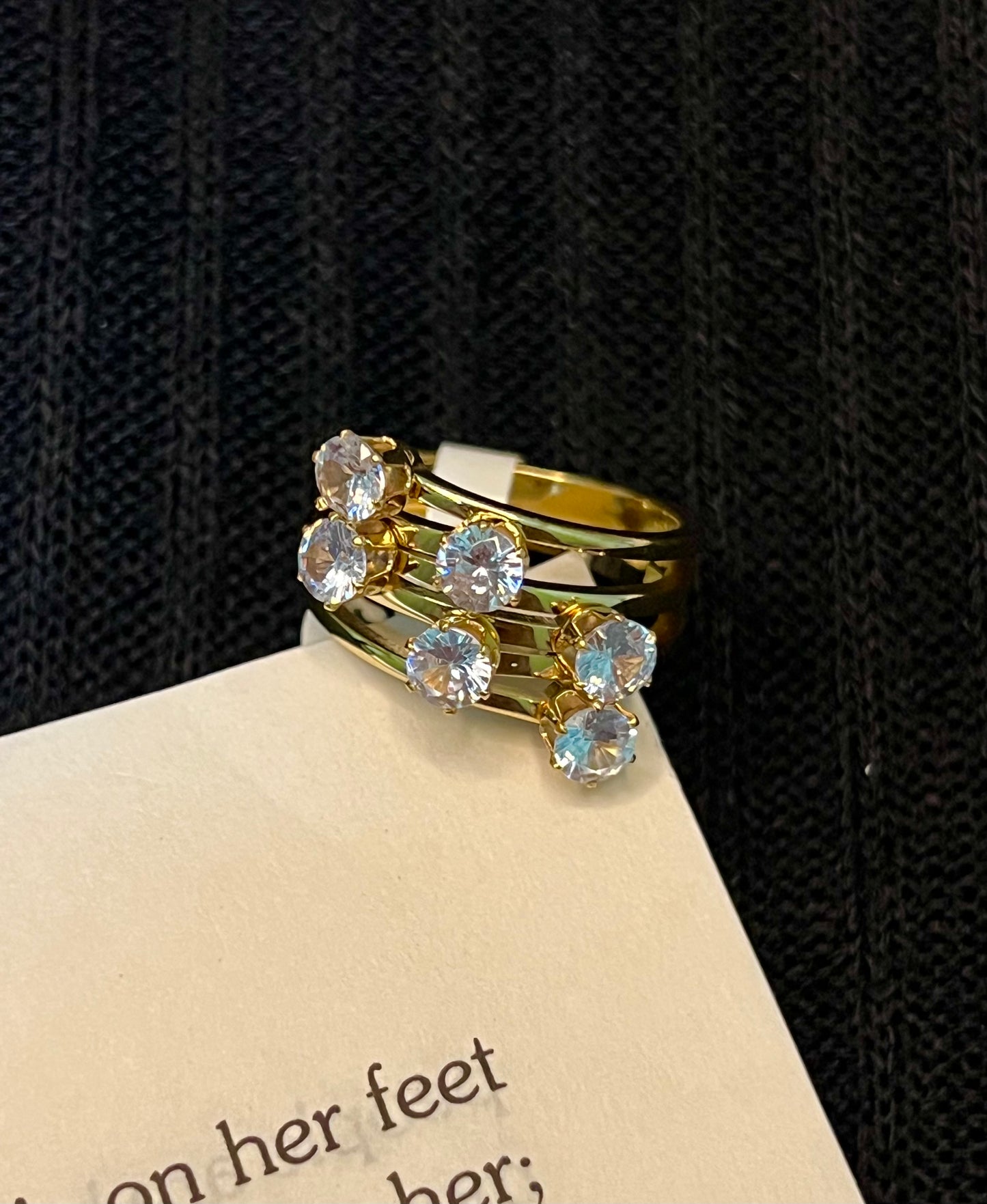 Stacking Cluster Ring