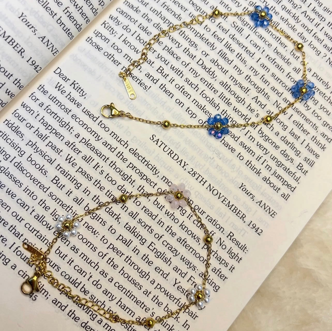 Flower Bead Bracelet