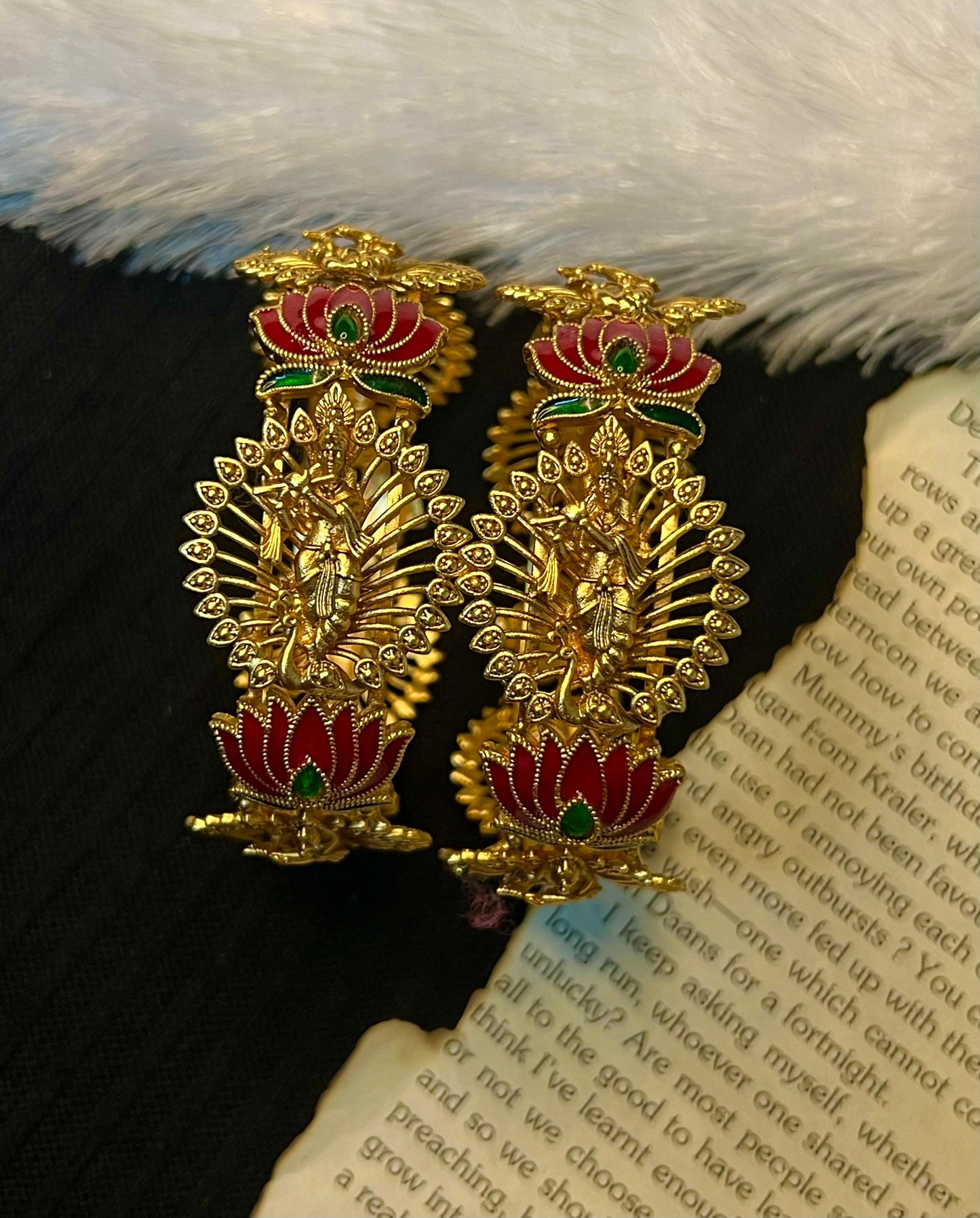 Kanhaiya Bangles - Size 6