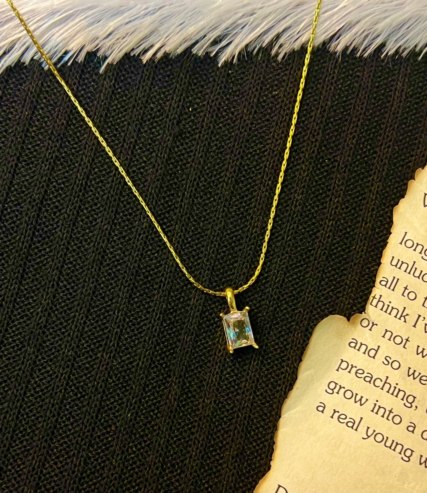 Radiant Rectangle Chain