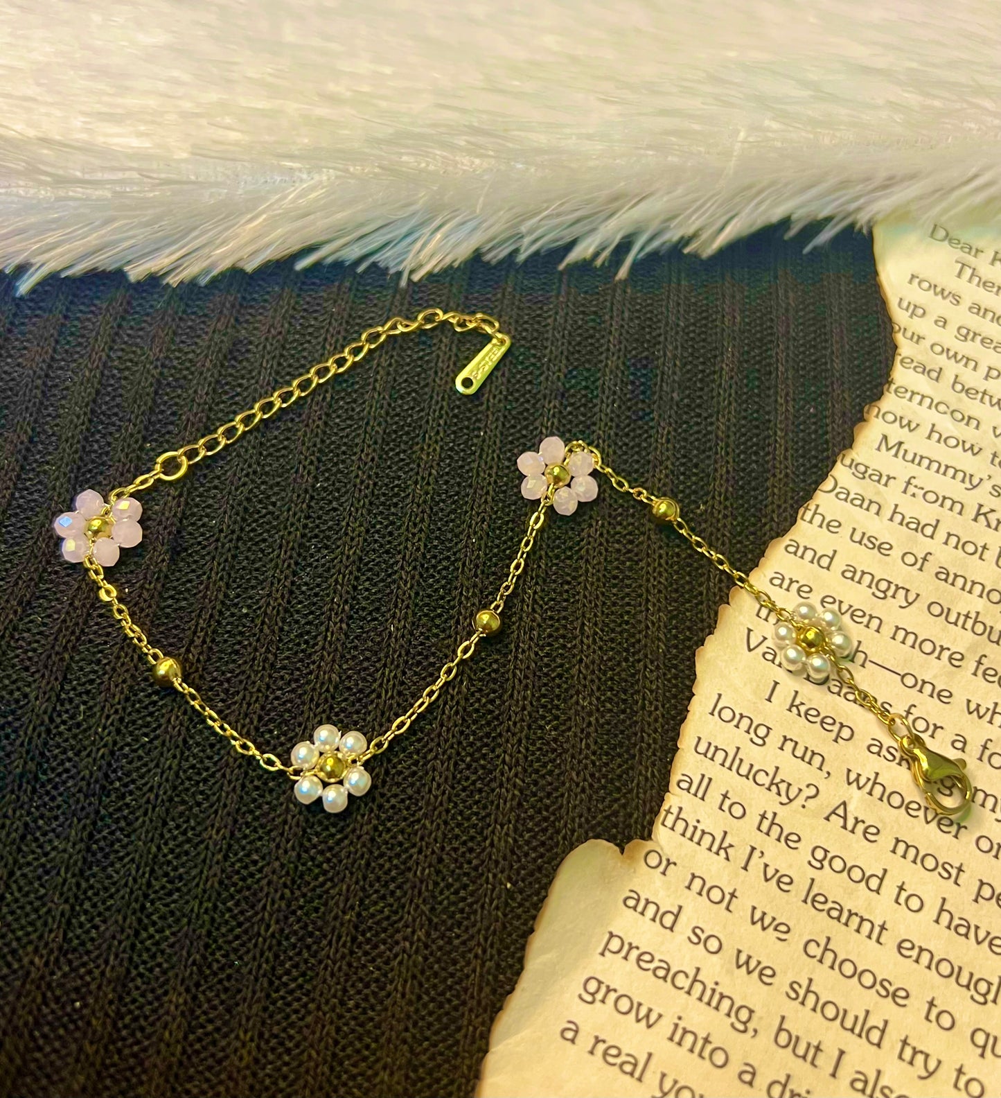 Flower Bead Bracelet