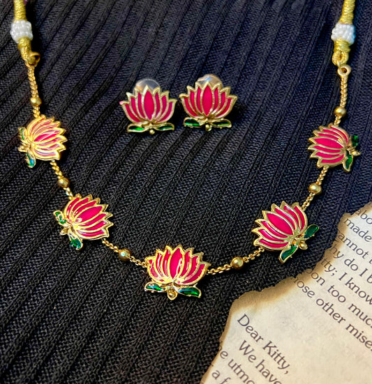 Premium Lotus Choker/Necklace