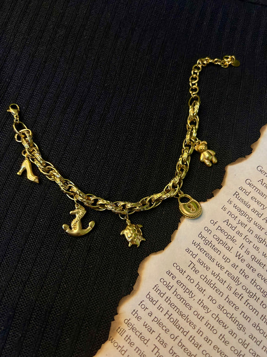 Treasure Trove Chain